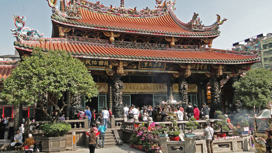 Lonshan Temple