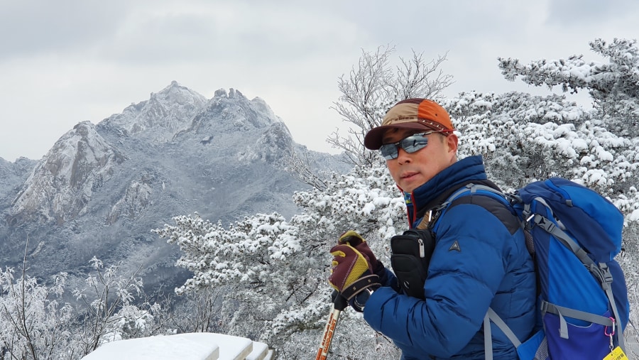 Snowy day in Bukhansan National Park