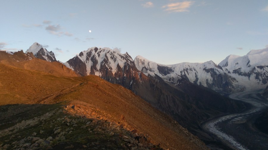 Rush Lake Trek