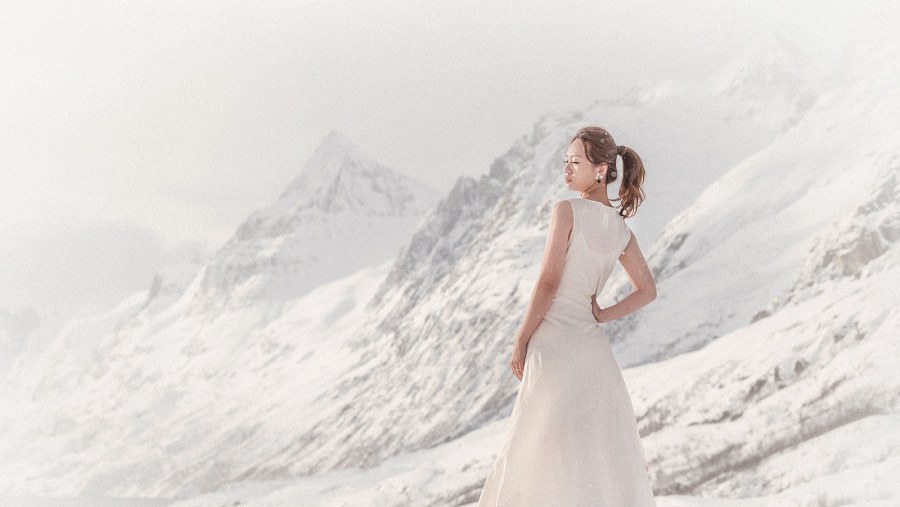 Ersfjordbotn elopement magic photo shoot