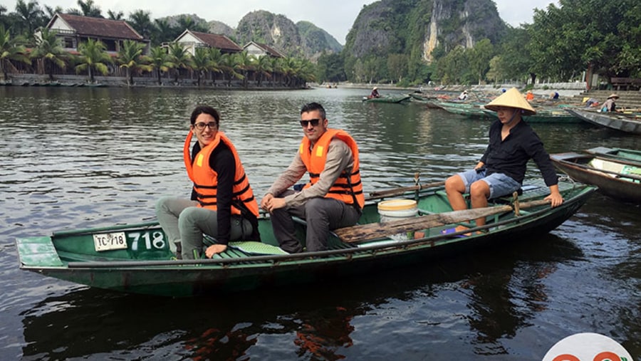 Boat tour to Tam Coc, Vietnam