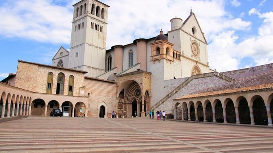 Explore Saint Francis Basilica