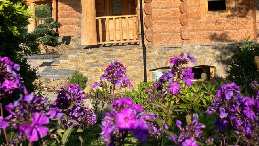 traditional wooden house in Zakopane region