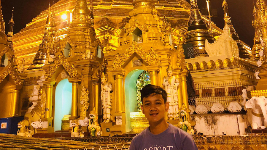 Night shot in Shwe Da Gon Pagoda