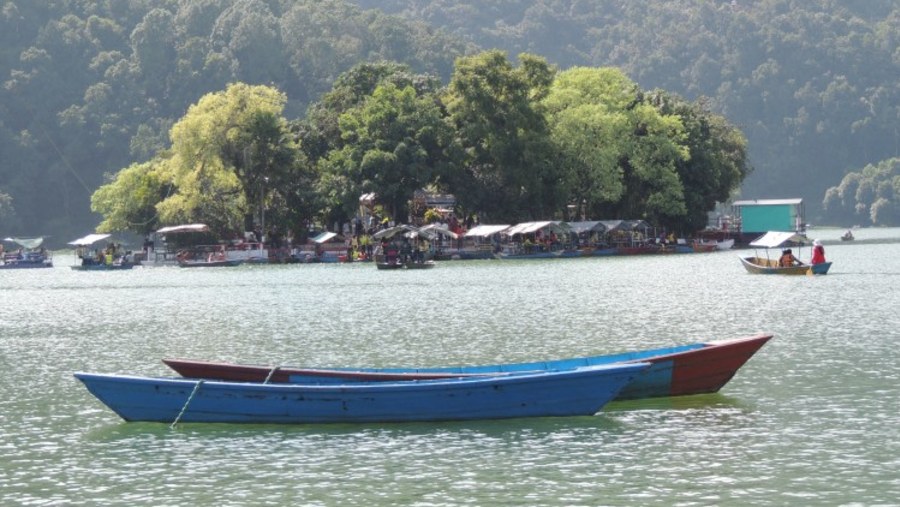 Boating in Fewa Lake 