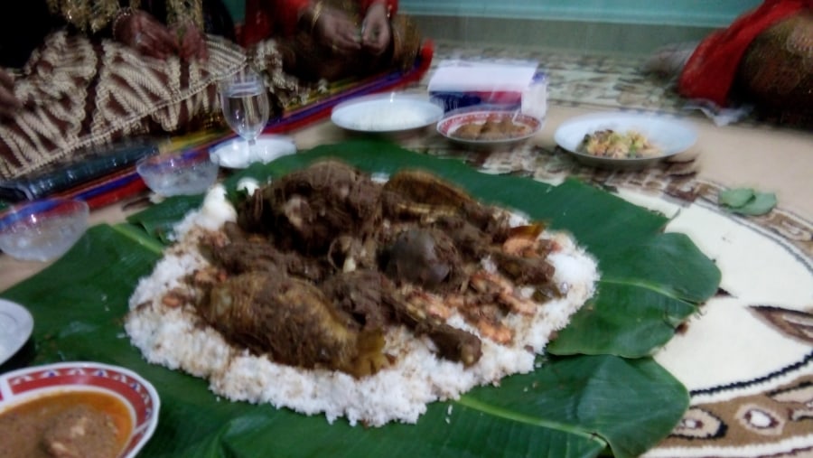Mangalean mangan of Mandailing Batak North Sumatera.