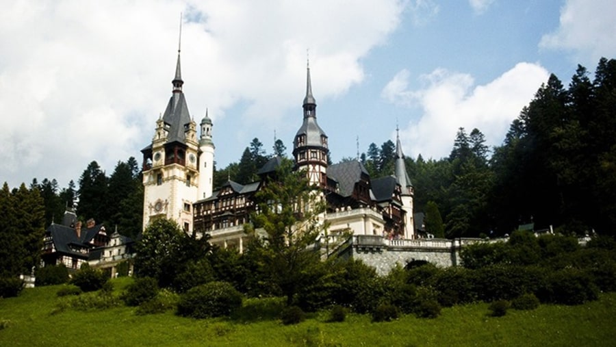 Peles Castle - Tours in Brasov