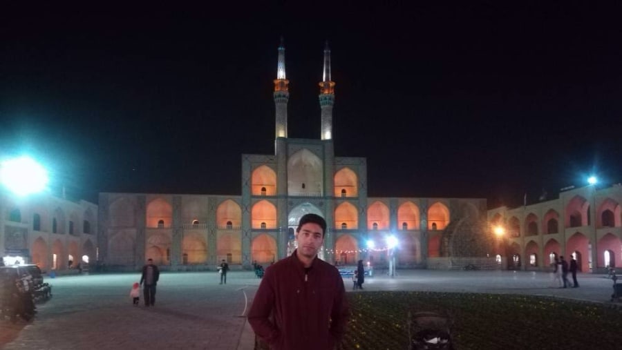 Amir Chakhmaq Square