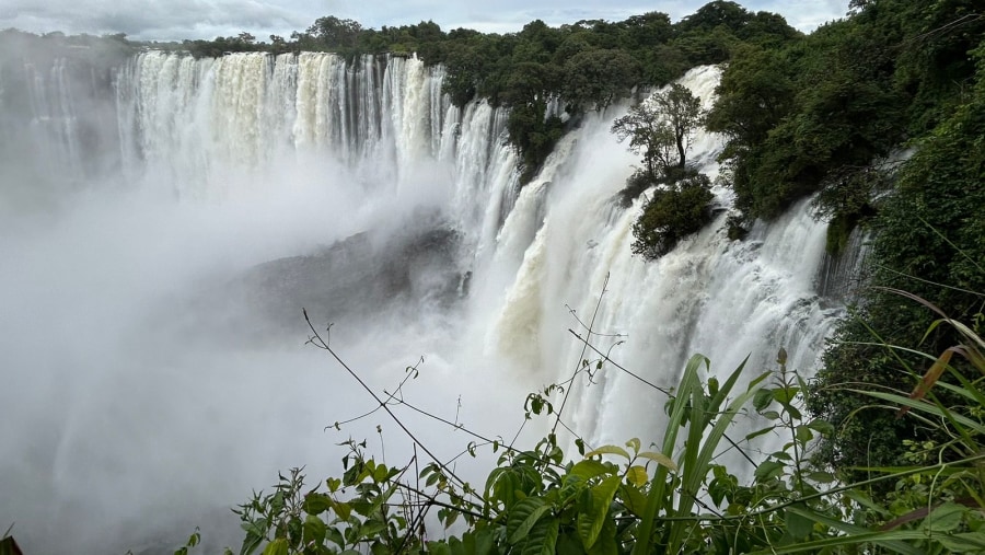 Quick tourism trip in Angola