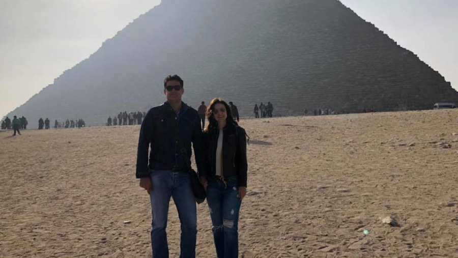 Honeymoon couple at Egypt Tour