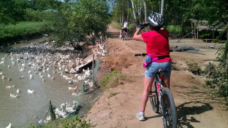Vietnam cycling tours
