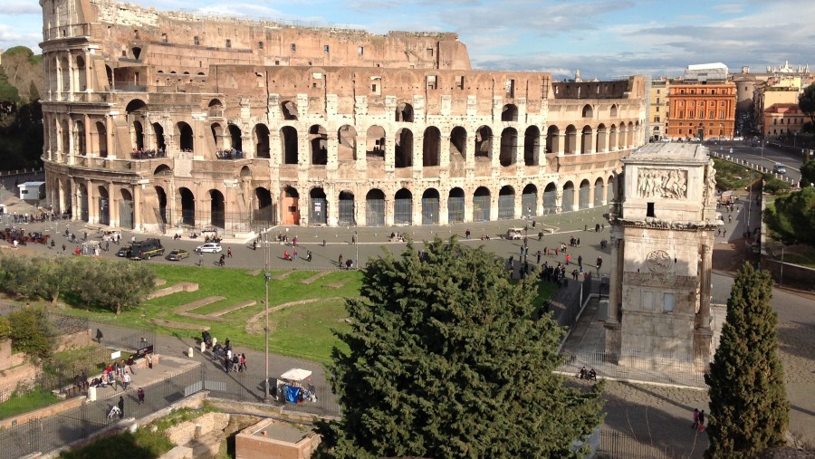 Colosseo 2000 years of history