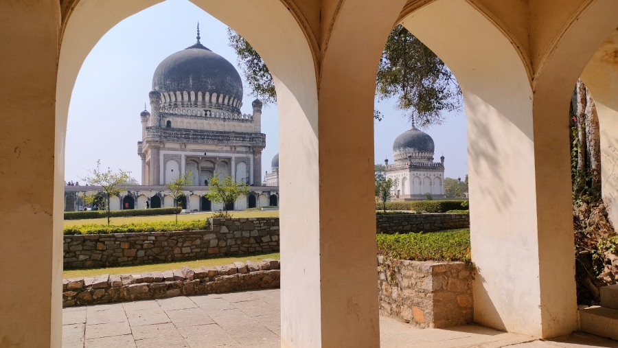 Qutub Shashi Tombs