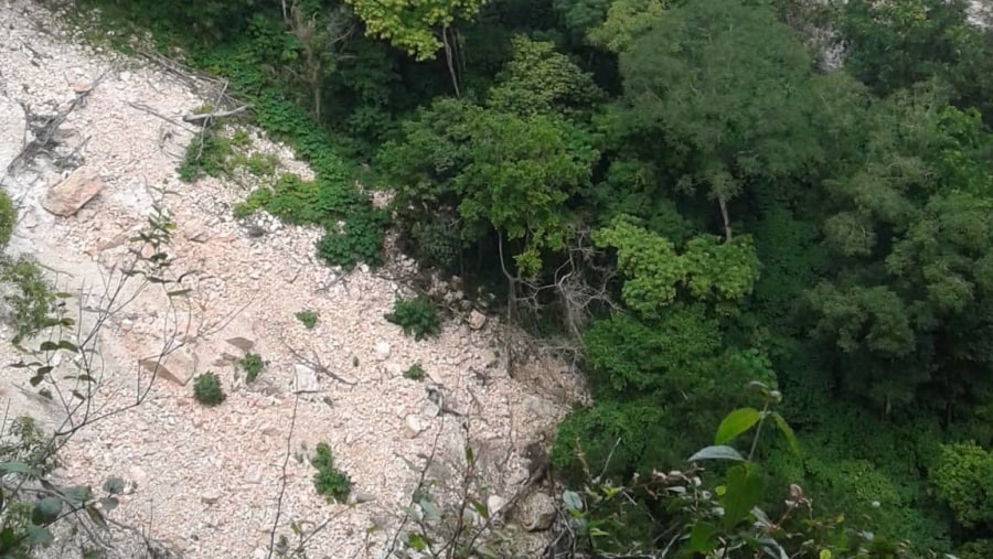 bottom view of Sink Hole