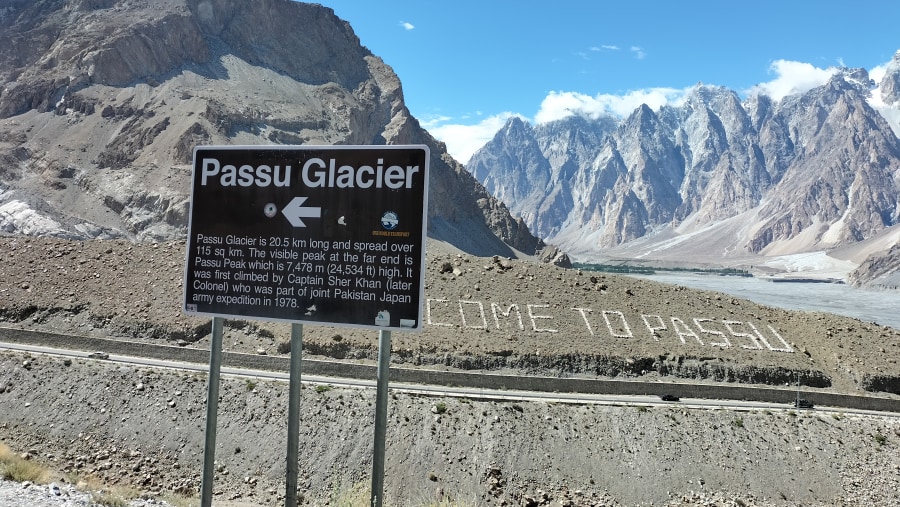 Karakorum Highway at Passu