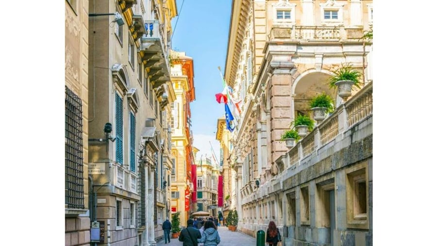 Via Garibaldi and its mansions