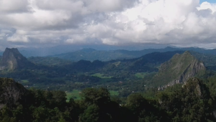 Constantino Toraja tour Guide is Perfect