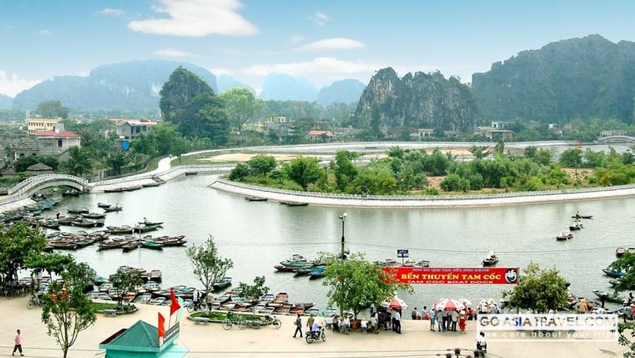 Hoa Lu- Tam Coc one day tour with Biking