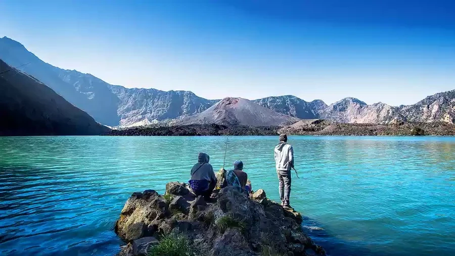 Segara Anak Lake and new mountain in the middle of Rinjani mountain