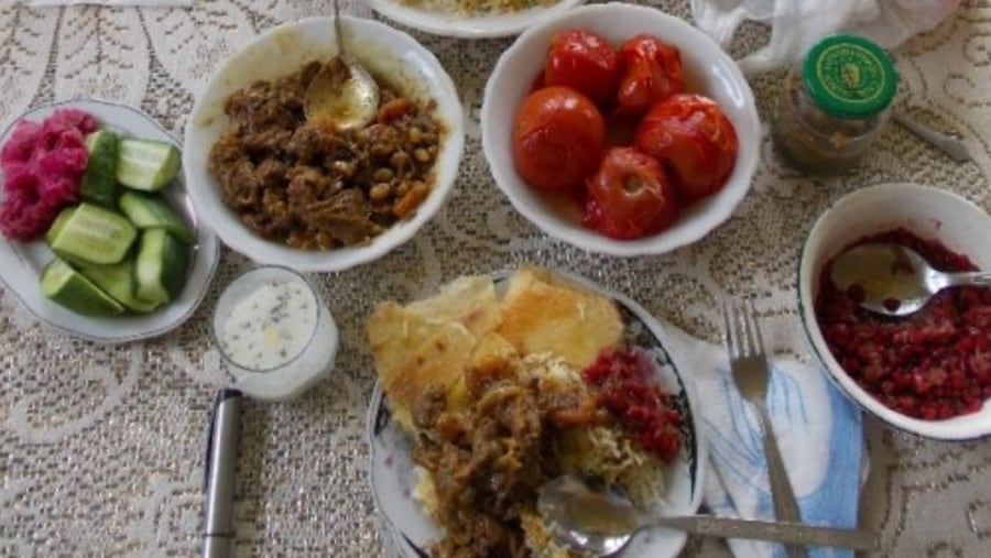 Typisch aserbaidschanisches Essen :)