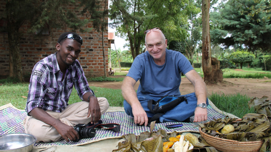 Guma Alex - The best guide you could wish for in Uganda!