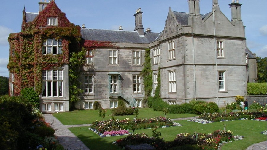 Muckross House