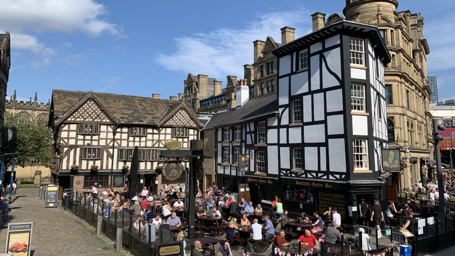 Shambles Square pubs - popular on a sunny or football day