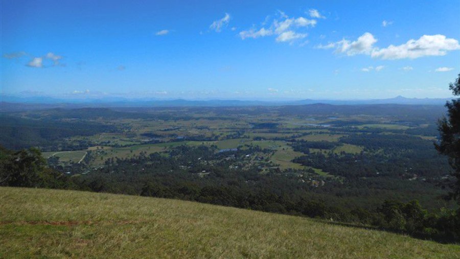 Mt Tamborine Scenic point