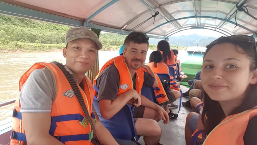 Boat cruise to Phong Nha cave