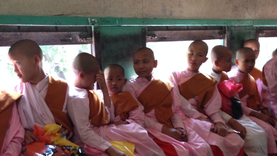 Buddhist nuns