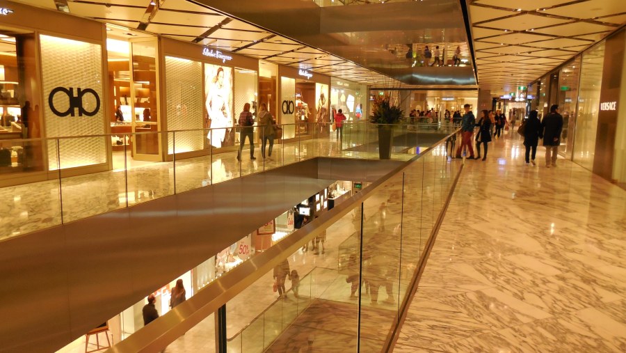 Christine Kay Private Tour Guide in Sydney, Australia – tourHQ