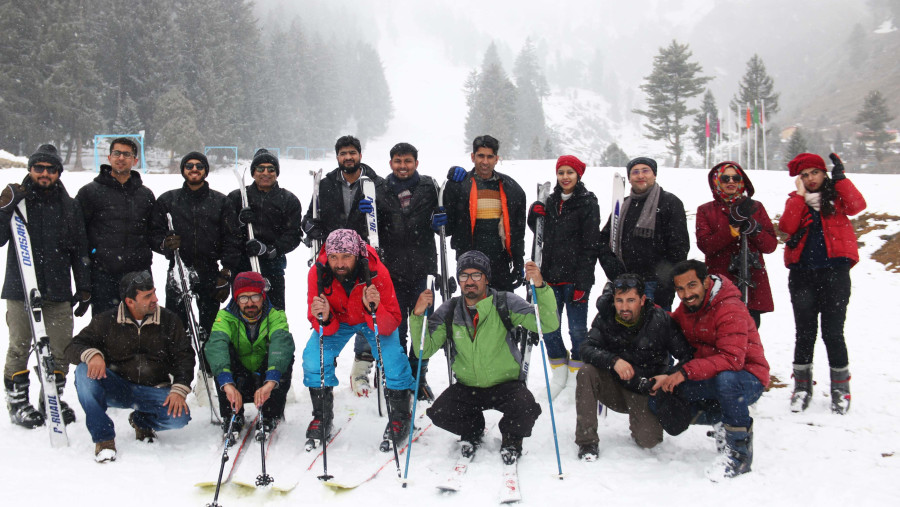 During a corporate trip to Nalar Ski resort