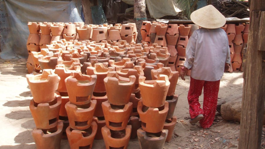 Clay pot making