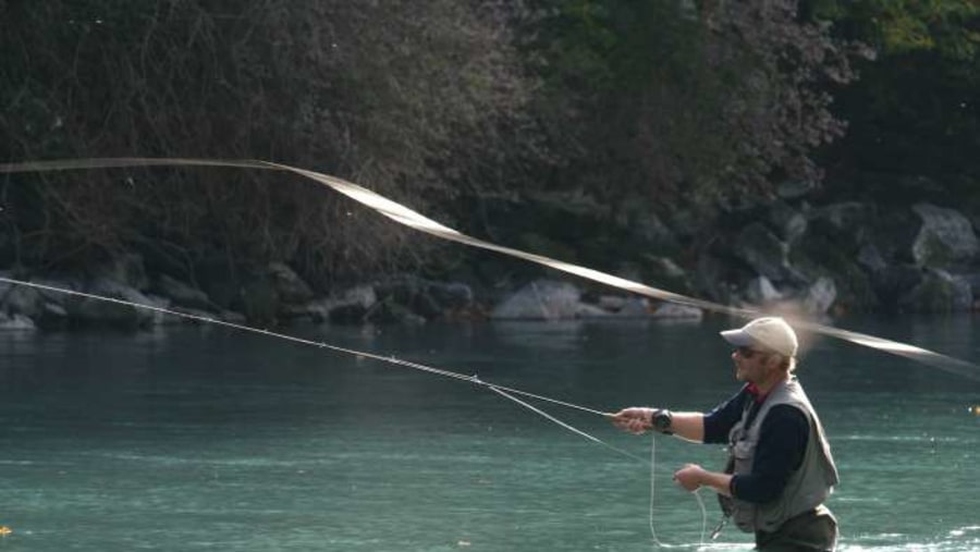 Fly fishing guide