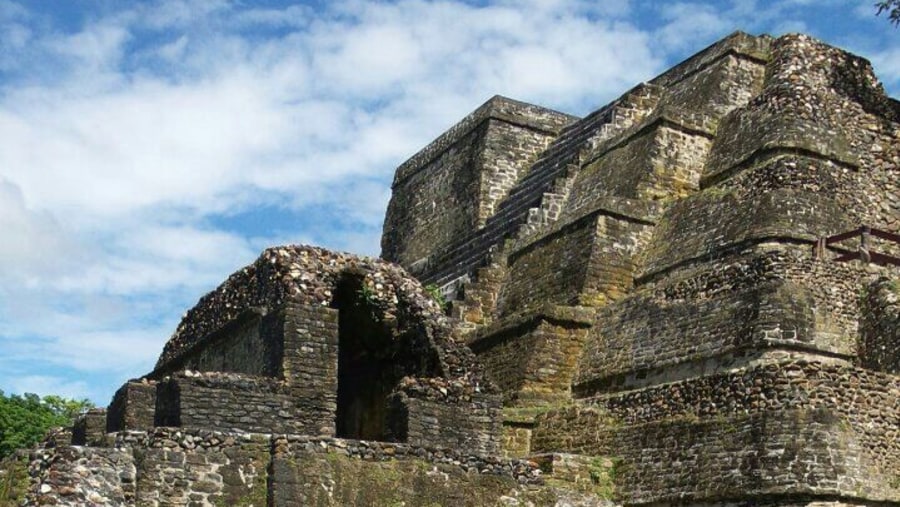 B4 Altun Ha