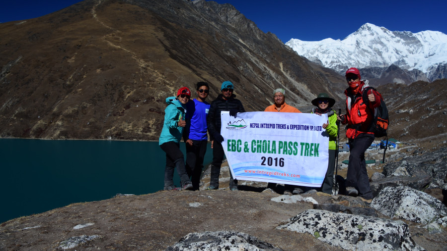 EBC Gokyo lake trek