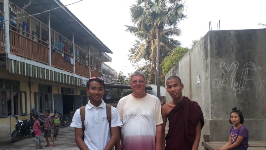 Kaung Min Khant .Friendly university educated English speaking guide.