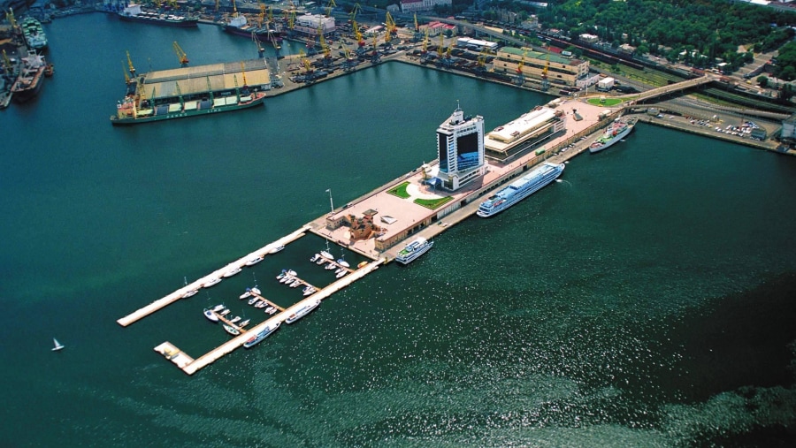 Passenger seaport and yacht-club