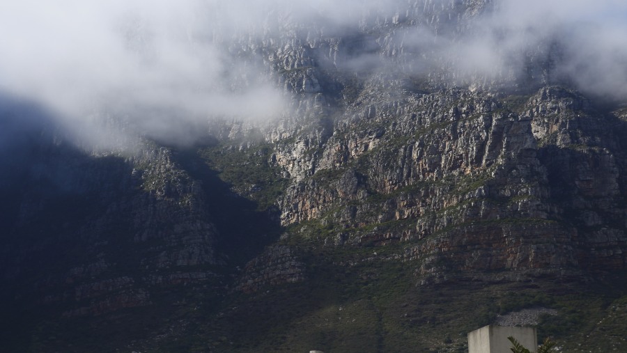 Mist on the mountains on the Peninsula Route