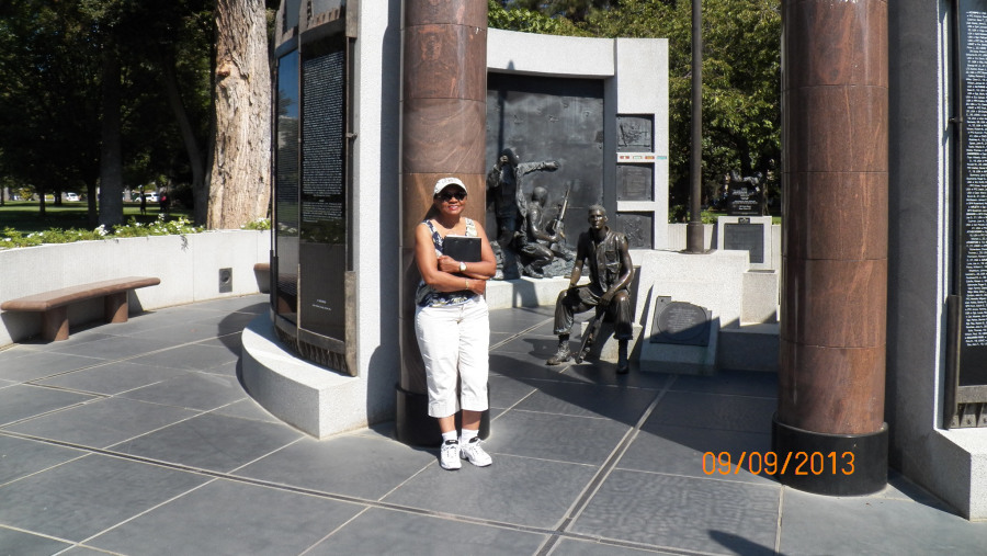 Tour Guide Vietnam Memorial