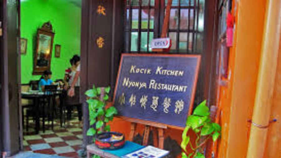 Baba Nyonya Restaurant 