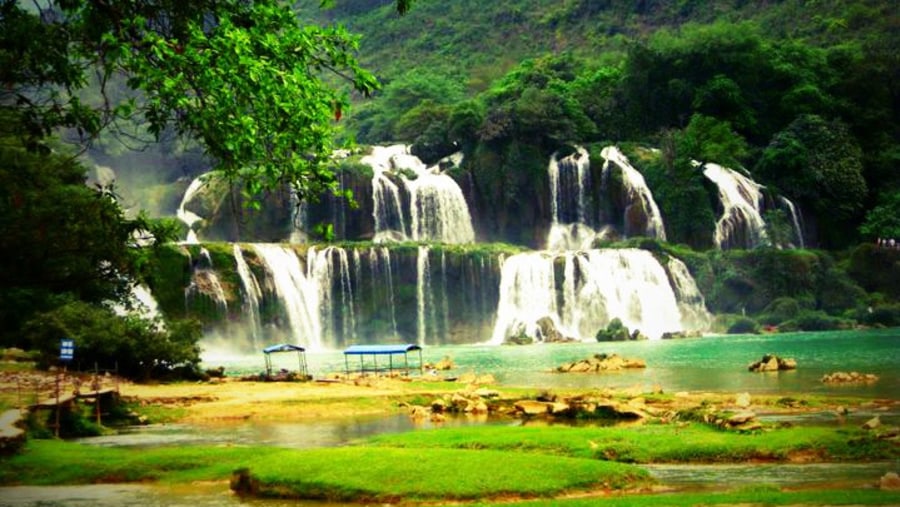 Ban Gioc waterfalls, Cao Bang province