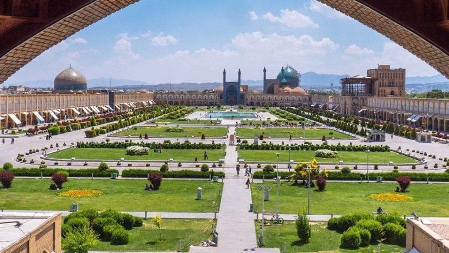 naqsh-e-jahan-square