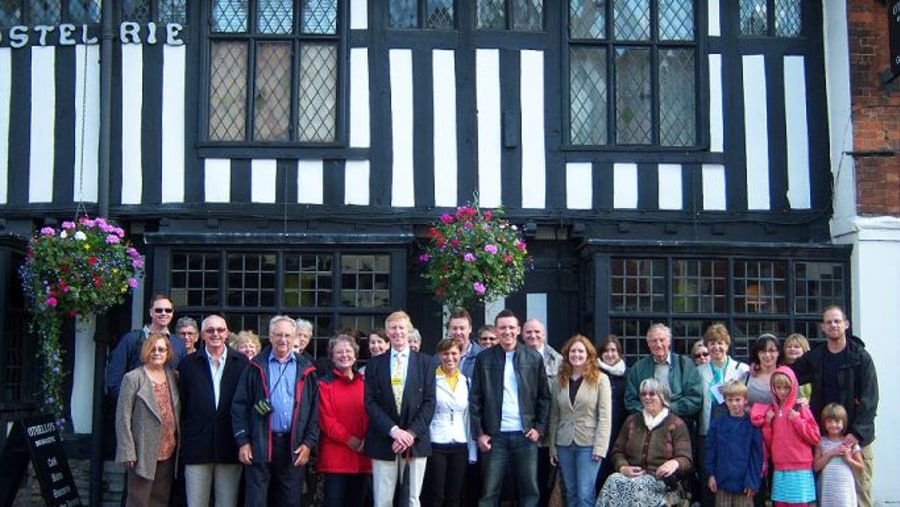 Town Walk outside the Shakespeare Hotel