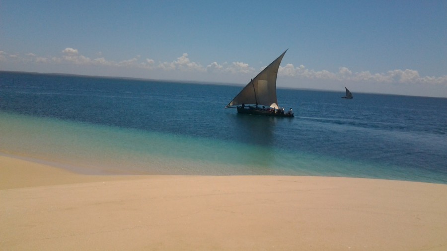 Dhow sailing exploring amazing islands in the Quirimbas