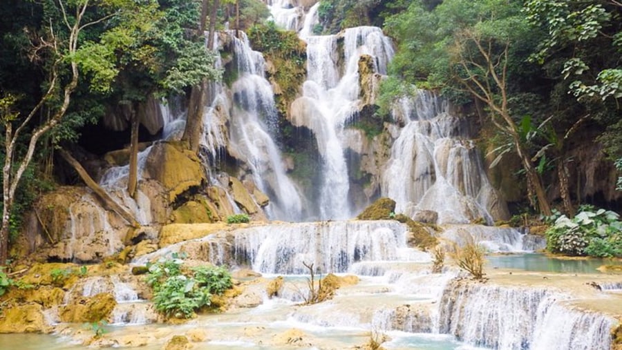 Kouangsi waterfall