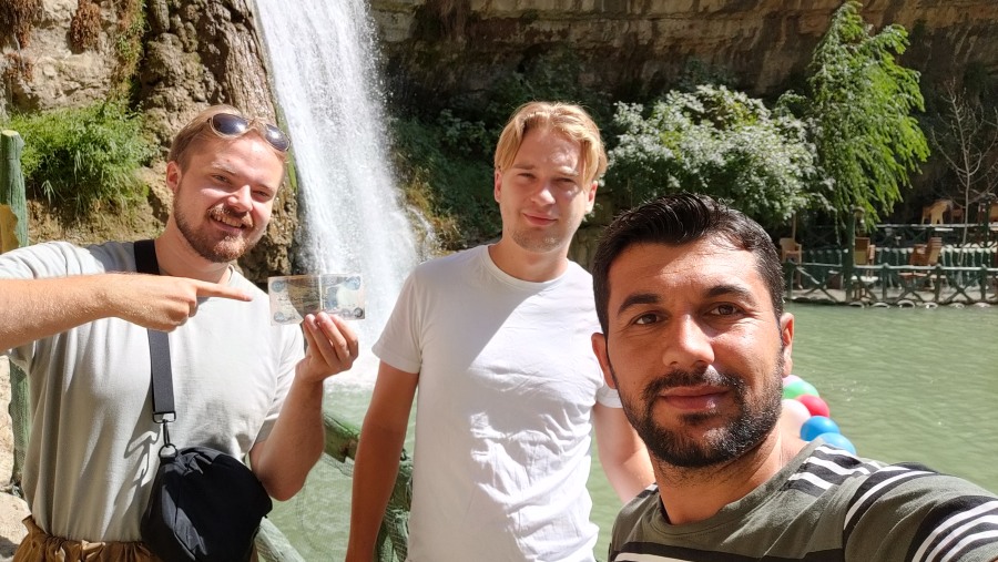 Friendly and service-minded Kurdistan Guide!