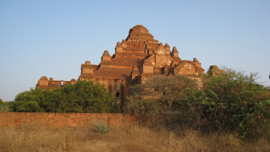 Sussi & Frej in Bagan 2015