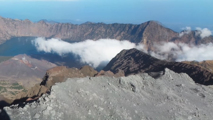 Mount Rinjani trekking excellent