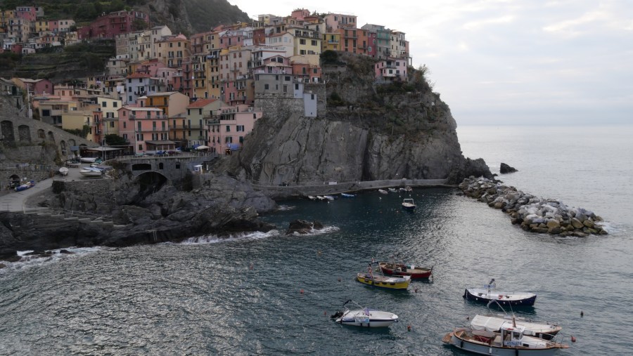 A classic vew of Manarola